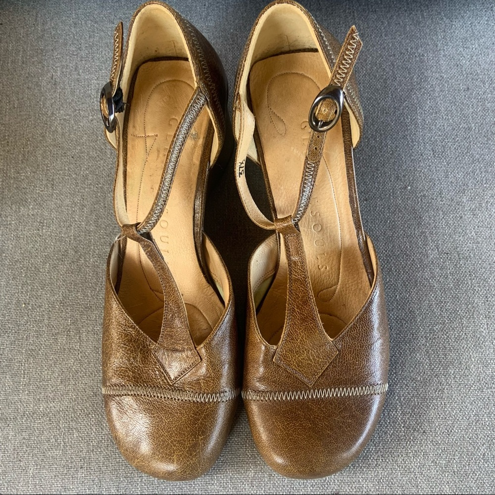 Gentle Soles t-strap wedges size 37.5